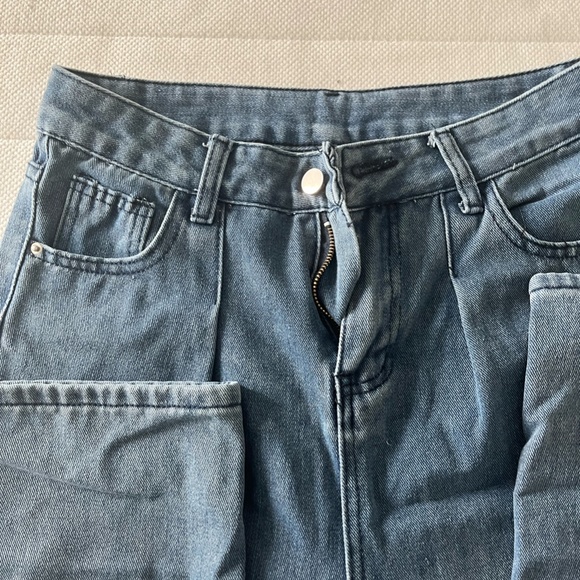 Yesstyle Jeans Korean Aesthetic NEVER WORN - Picture 3 of 3